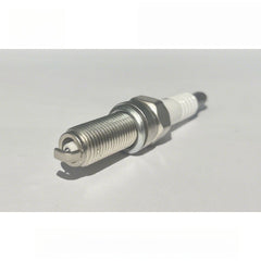 ILZKBR7B8DG Spark Plug for 0-10, low_margin - NexuParts