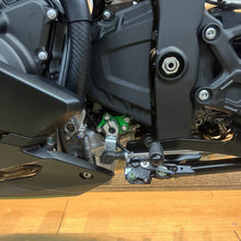 Custom Digital Gauge Display for Kawasaki Motorcycles