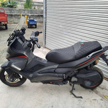 Universal Custom Motorcycle Seat for SRMAX300